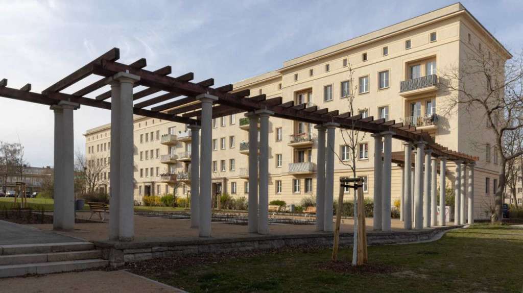 Etagenwohnung Eisenhüttenstadt - 2 Zimmer, 53 m&sup2;, 348&euro; | Angebot:25394591