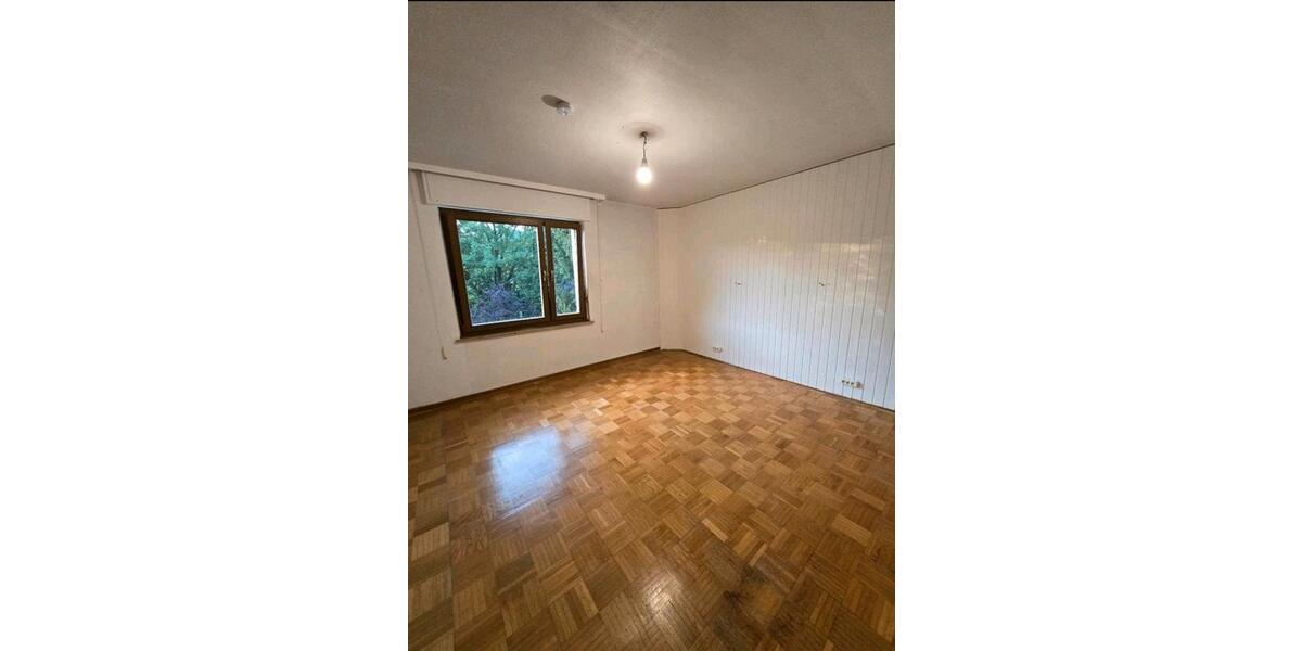 Etagenwohnung Altena - 2 Zimmer, 93 m&sup2;, 665&euro; | Angebot:24513704