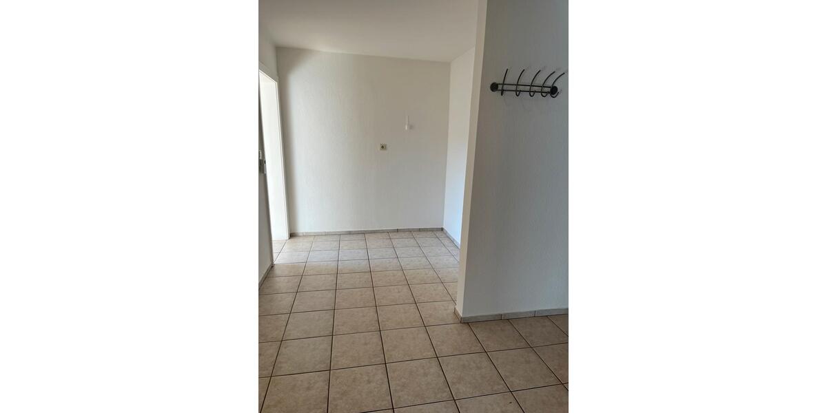 Erdgeschoßwohnung Birkenfeld - 2 Zimmer, 50 m&sup2;, 320&euro; | Angebot:25960703
