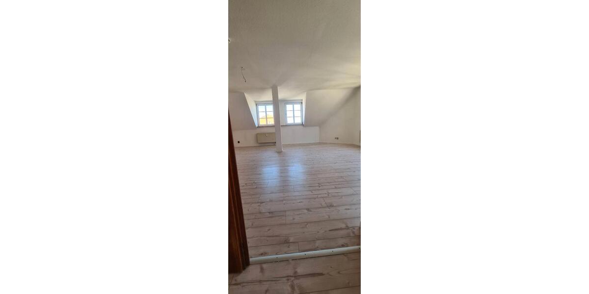 Maisonettenwohnung Oschersleben (Bode) - 4 Zimmer, 134 m&sup2;, 1.200&euro; | Angebot:26379988