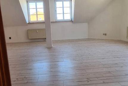 Wohnung Oschersleben (Bode) - 4 Zimmer, 134 m&sup2;, 1.200&euro; | Angebot:26379988