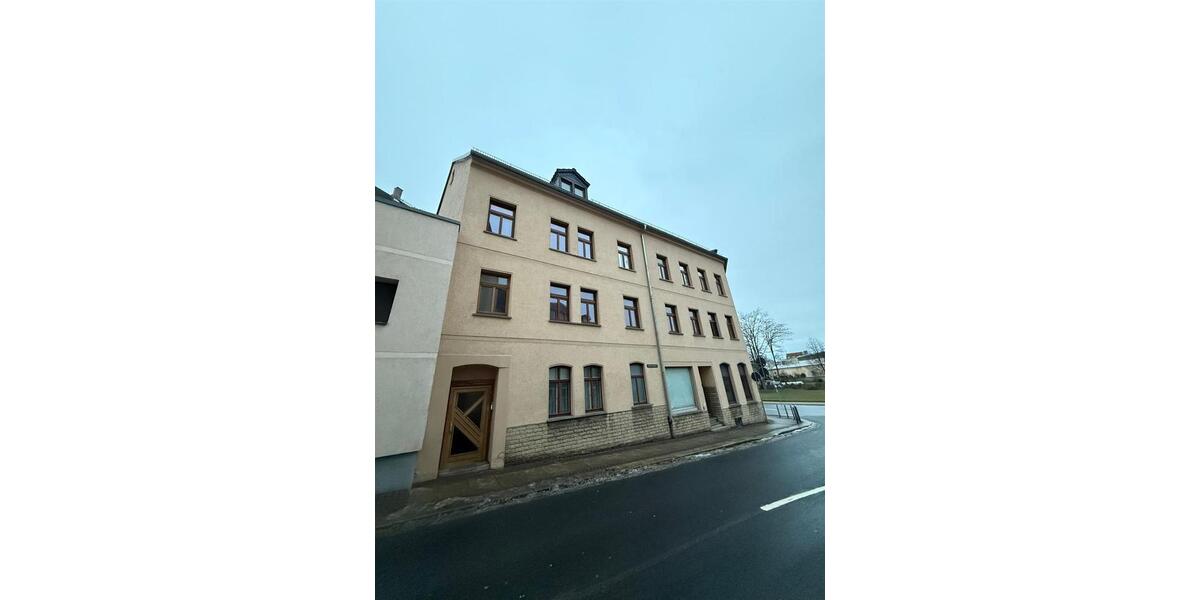 Etagenwohnung Meerane - 2 Zimmer, 67 m&sup2;, 335&euro; | Angebot:26039494