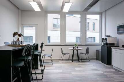 Gewerbeobjekt Stuttgart Feuerbach - 1.200&euro; | Angebot:27321174