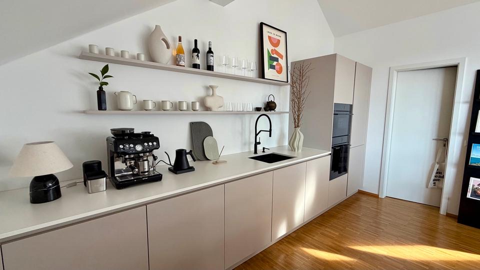 Wohnen auf Zeit Dresden Neustadt - 3.5 Zimmer, 130 m&sup2;, 2.250&euro; | Angebot:26556331