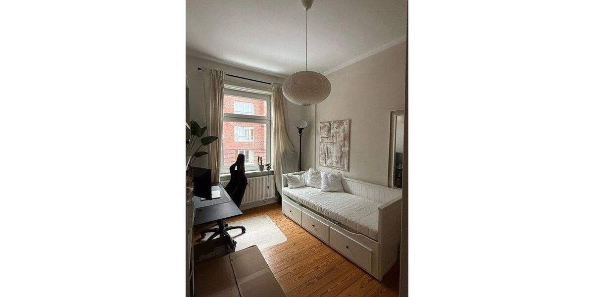 Etagenwohnung Kiel Südfriedhof - 4 Zimmer, 82 m&sup2;, 1.239&euro; | Angebot:25704858