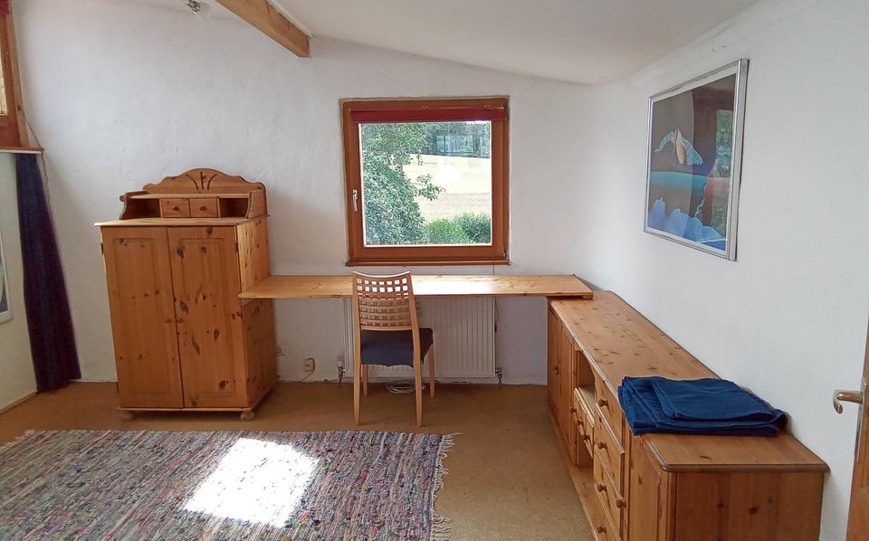 Wohnen auf Zeit Bindlach - 1 Zimmer, 14 m&sup2;, 400&euro; | Angebot:26092741
