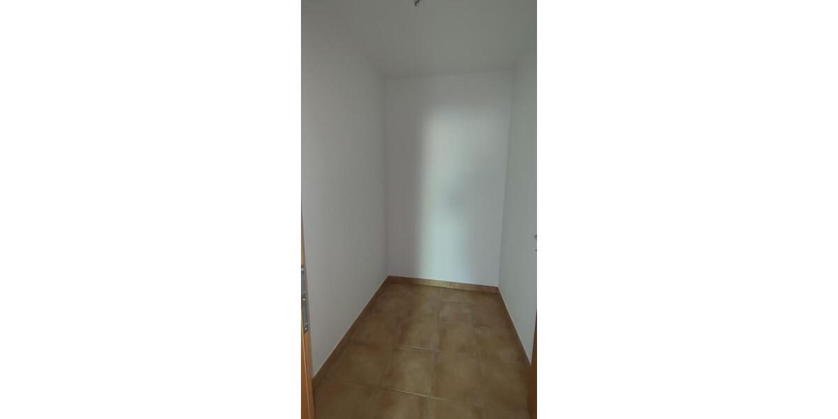 Etagenwohnung Erfurt - 3 Zimmer, 110 m&sup2;, 1.265&euro; | Angebot:26368259