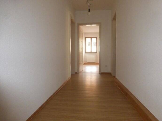 Etagenwohnung Nürnberg Lorenz - 3 Zimmer, 127 m&sup2;, 850&euro; | Angebot:25695941