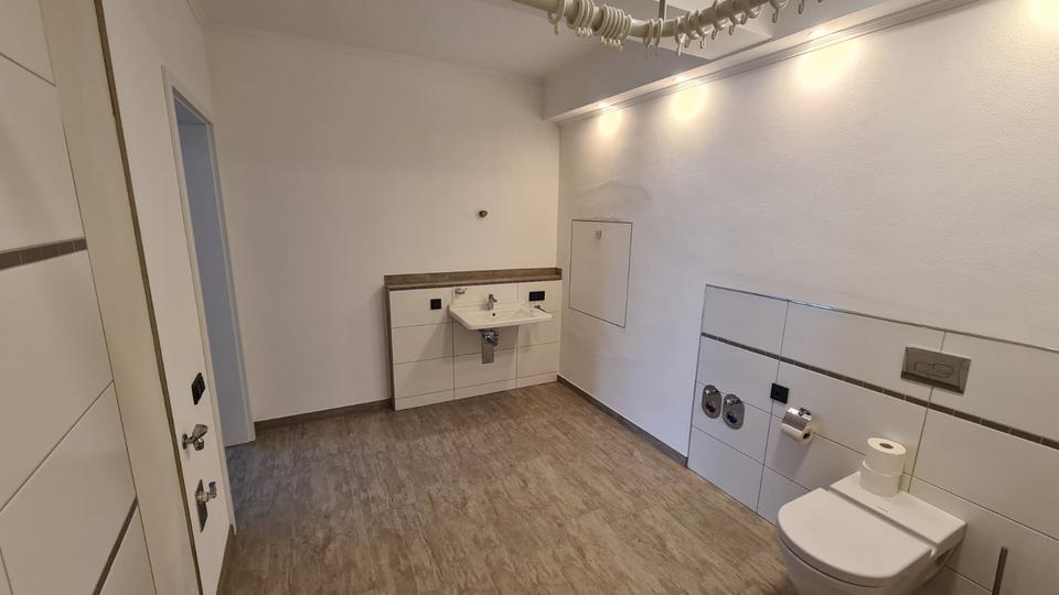 Terrassenwohnung Weilrod - 1 Zimmer, 83 m&sup2;, 790&euro; | Angebot:25406572