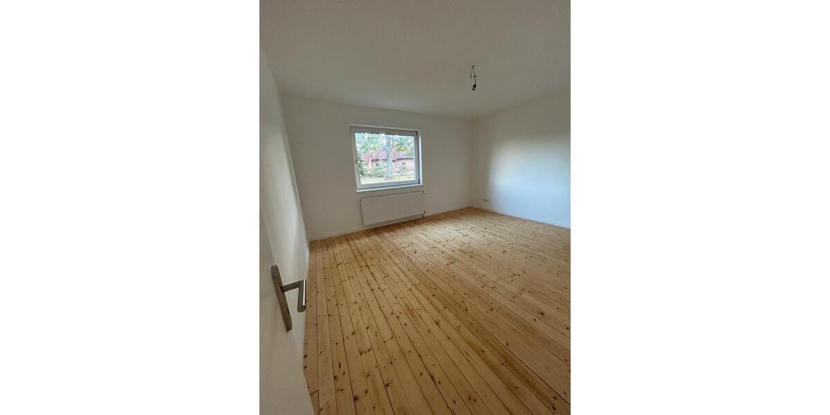 Einfamilienhaus Bispingen - 6 Zimmer, 115 m&sup2;, 1.300&euro; | Angebot:25291293