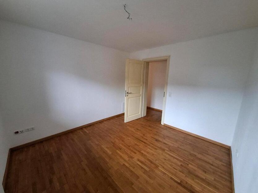 zentral und ruhig - 3 Zimmer Wohnung WG zimmer