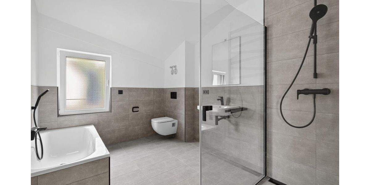 Penthouse mit atemberaubender Dachterrasse im Herzen von Ettlingen 3 zimmer