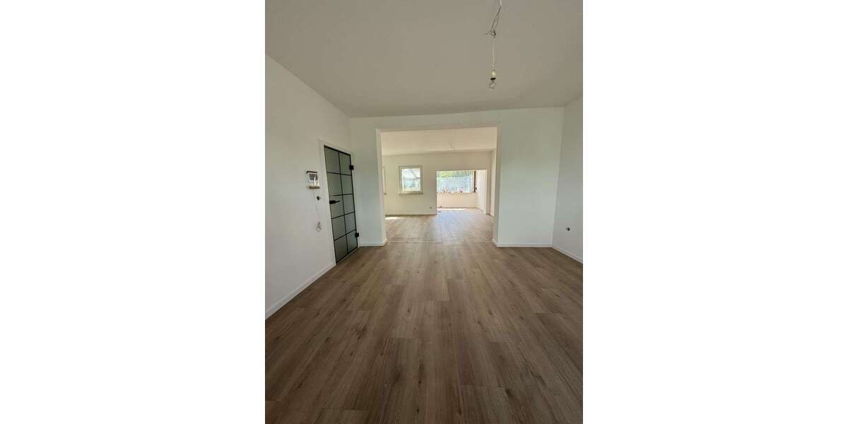 Haus zum Mieten in Koblenz 2.200 € 150 m² 5.5 zimmer