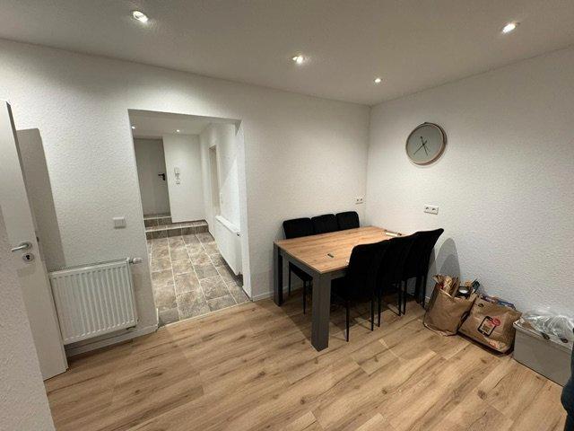 Etagenwohnung Burscheid - 2 Zimmer, 60 m&sup2;, 900&euro; | Angebot:26698742