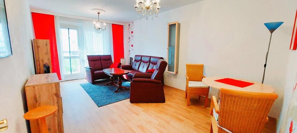 Etagenwohnung Berlin Lichtenberg - 4 Zimmer, 84 m&sup2;, 550&euro; | Angebot:26414349