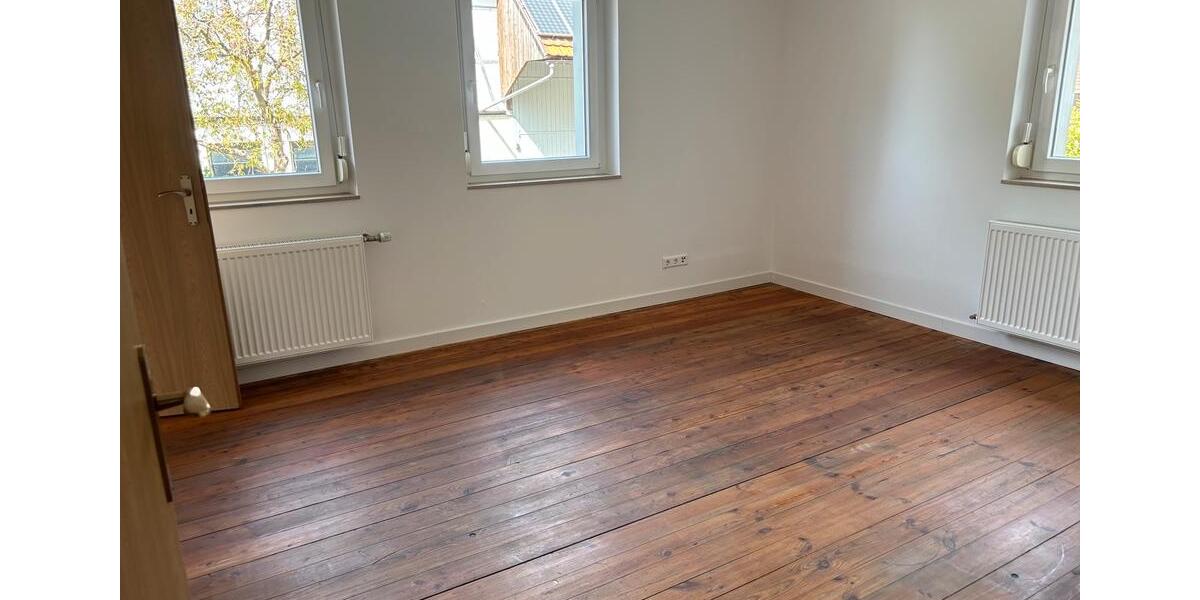 Etagenwohnung Wolpertshausen - 3 Zimmer, 98 m&sup2;, 900&euro; | Angebot:26364849