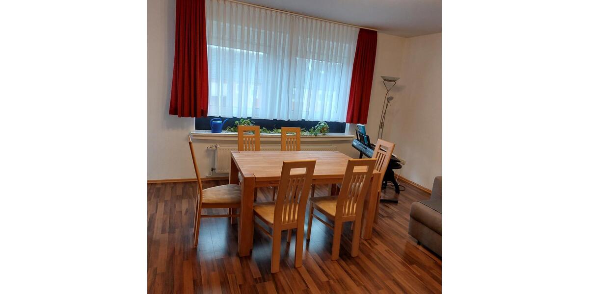 Etagenwohnung Hessisch Oldendorf - 5 Zimmer, 70 m&sup2;, 570&euro; | Angebot:25181181