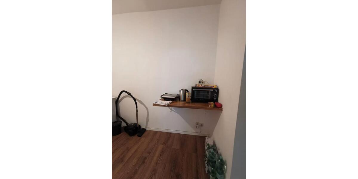 Erdgeschoßwohnung Cottbus - 1 Zimmer, 40 m&sup2;, 400&euro; | Angebot:26653094