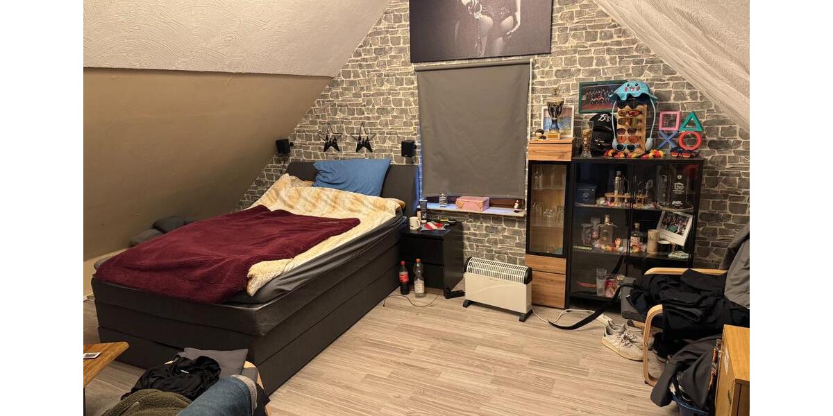 Etagenwohnung Siegen Dillnhütten - 5 Zimmer, 126 m&sup2;, 1.050&euro; | Angebot:24851516