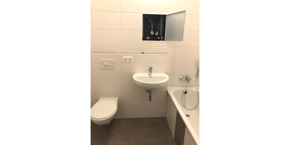 Etagenwohnung Bernsdorf - 1 Zimmer, 30 m&sup2;, 115&euro; | Angebot:26296743