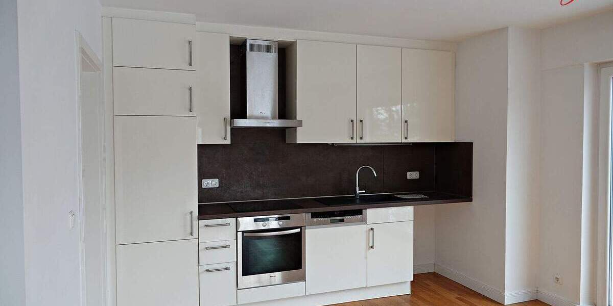 Etagenwohnung Aurich Innenstadt - 2 Zimmer, 80 m&sup2;, 630&euro; | Angebot:24776170