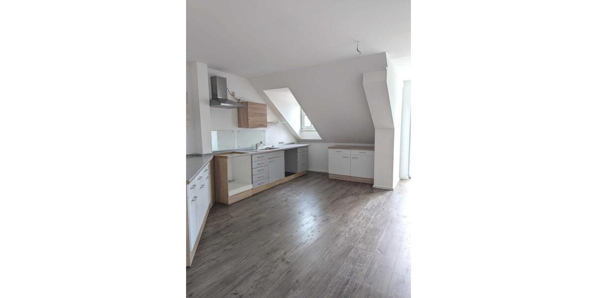 3 ZKB in Hutthurm 110 qm zu vermieten - 900 Euro inkl. NK 3 zimmer