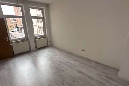 Wohnung Frankfurt Ostend - 2 Zimmer, 48 m&sup2;, 900&euro; | Angebot:27016592
