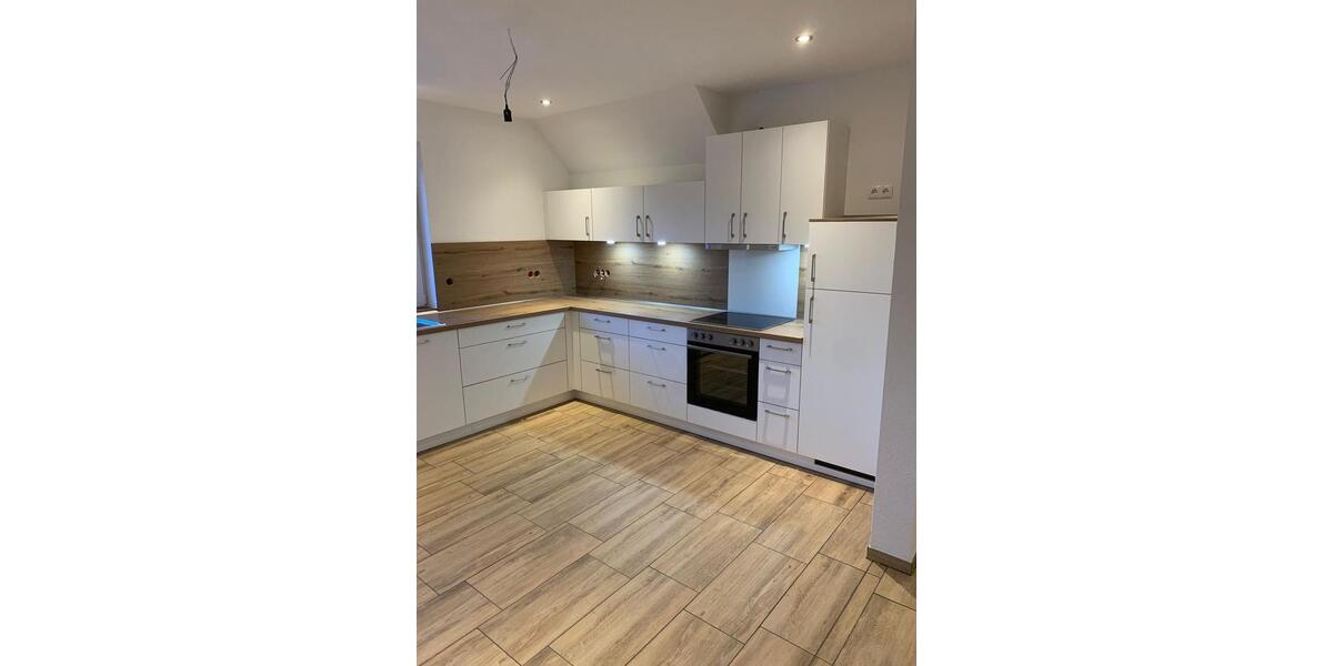 Dachgeschoßwohnung Papenburg - 4 Zimmer, 127 m&sup2;, 1.270&euro; | Angebot:24691194