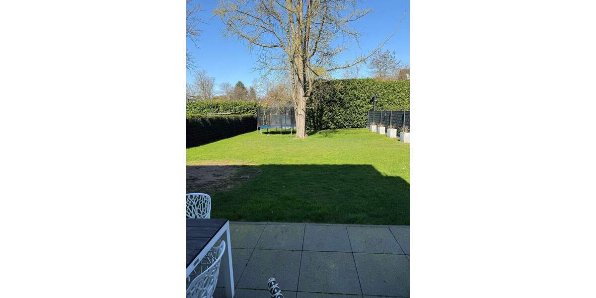 Doppelhaushälfte Meerbusch Büderich - 6 Zimmer, 242 m&sup2;, 8.500&euro; | Angebot:26127832