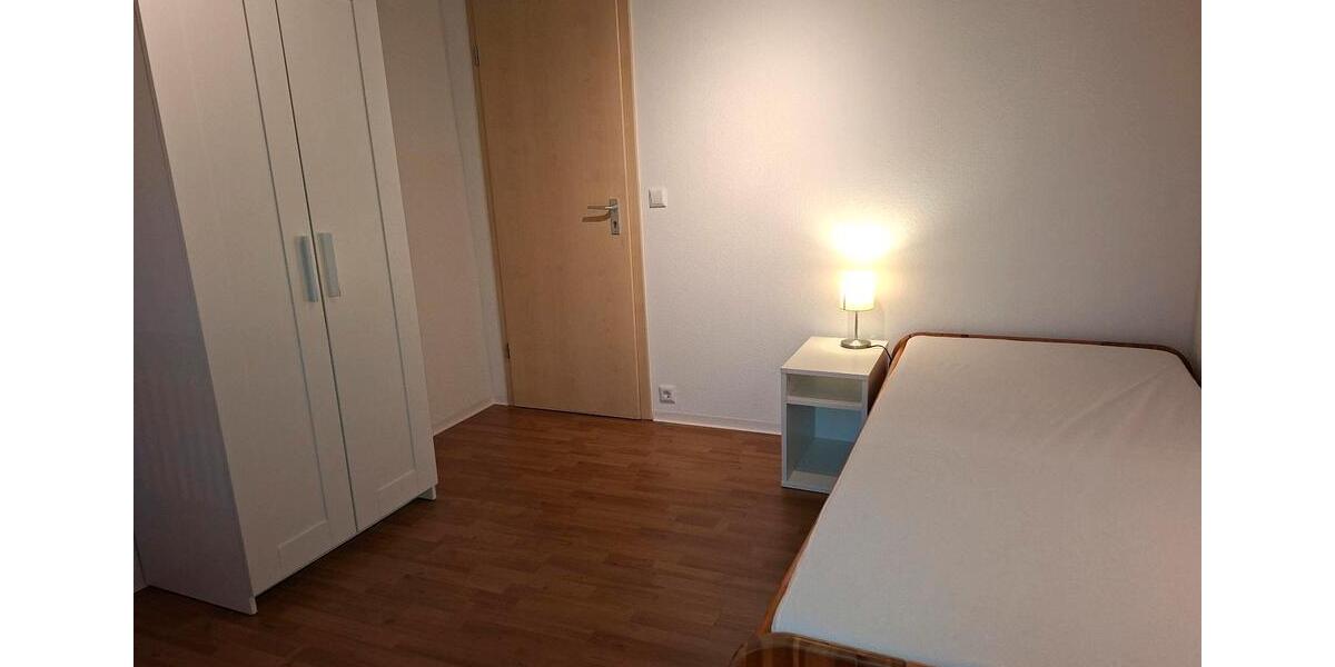 Wohnen auf Zeit Wernigerode - 2 Zimmer, 15 m&sup2;, 285&euro; | Angebot:26231521