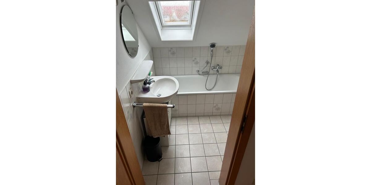 Dachgeschoßwohnung Winterlingen - 4 Zimmer, 60 m&sup2;, 550&euro; | Angebot:25948437