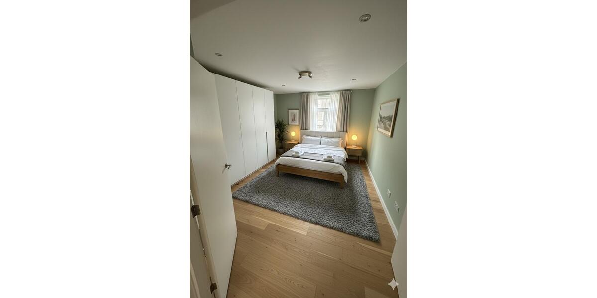 Einfamilienhaus Geiselhöring - 10 Zimmer, 300 m&sup2;, 1.500&euro; | Angebot:24461635