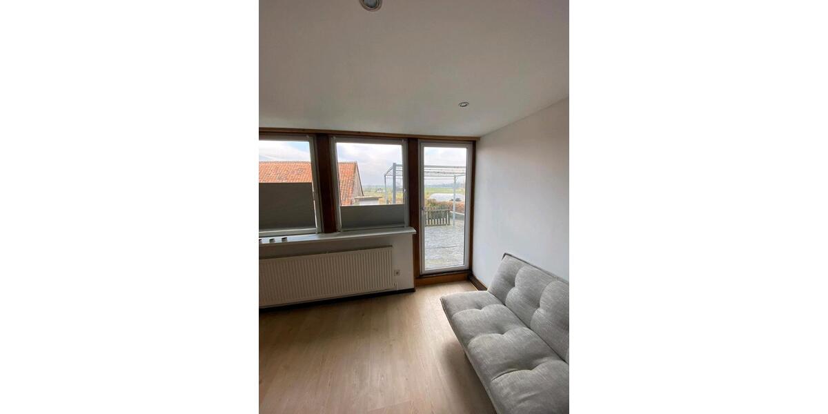 Dachgeschoßwohnung Rühen - 3 Zimmer, 65 m&sup2;, 639&euro; | Angebot:25369505