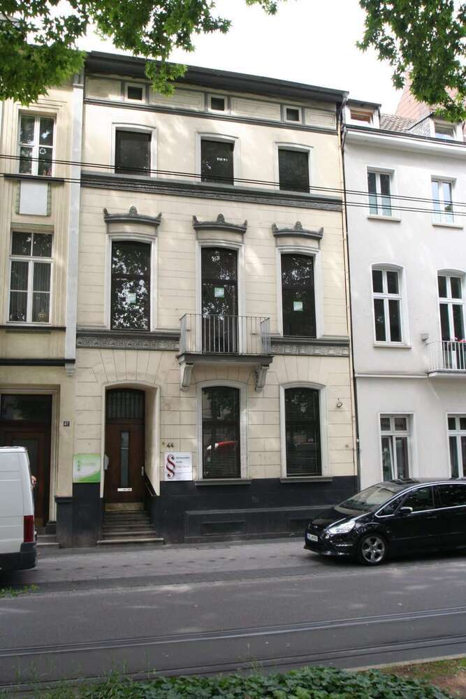 Wohnung zum Mieten in Krefeld 365 € 50.73 m²