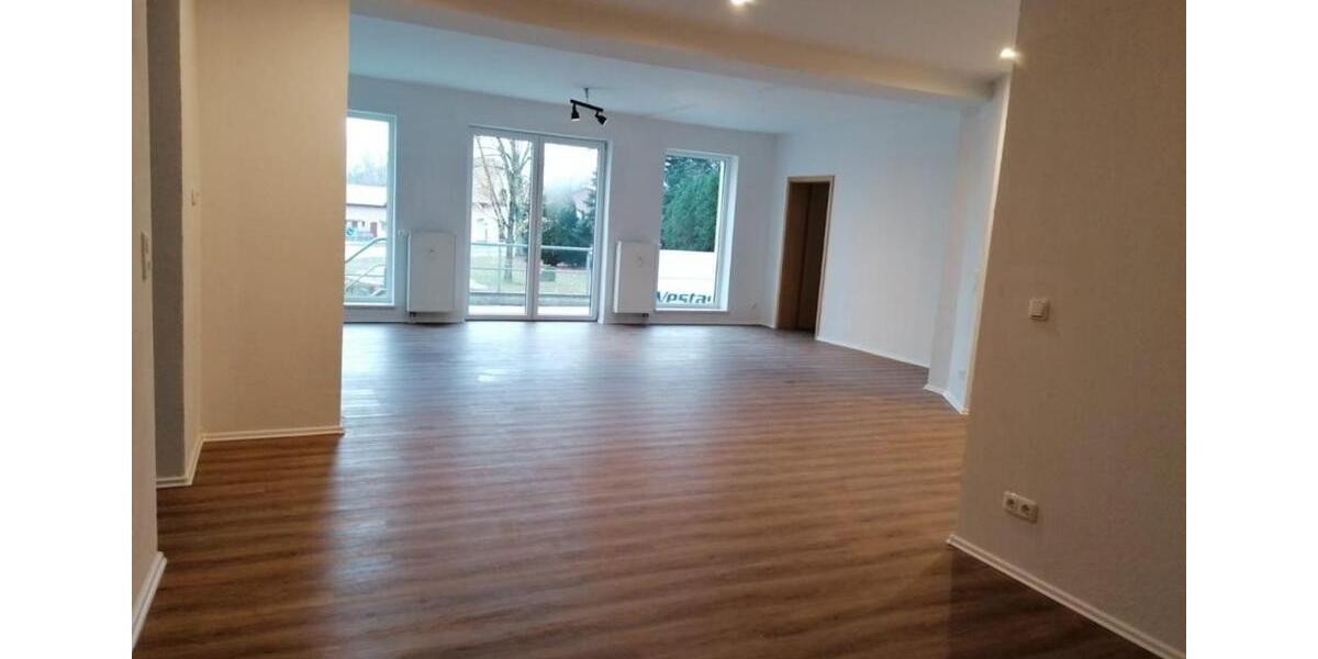 Hochparterre Ruhner Berge - 4 Zimmer, 100 m&sup2;, 690&euro; | Angebot:25231356