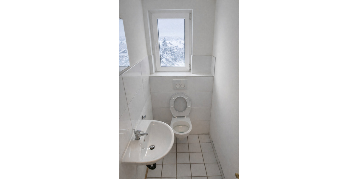 Etagenwohnung Rothenburg ob der Tauber - 5 Zimmer, 220 m&sup2;, 70&euro; | Angebot:25962944
