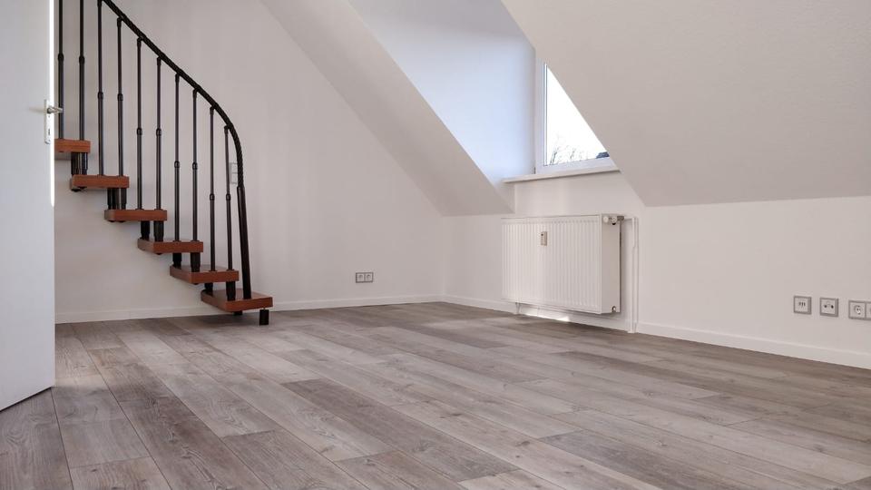 Dachgeschoßwohnung Pinneberg - 1 Zimmer, 35 m&sup2;, 620&euro; | Angebot:26701650