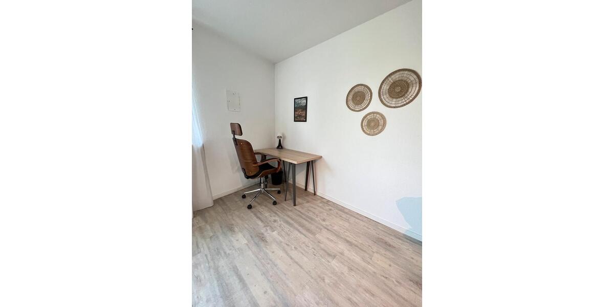 Wohnen auf Zeit Bielefeld Senne - 3 Zimmer, 90 m&sup2;, 1.490&euro; | Angebot:26616004