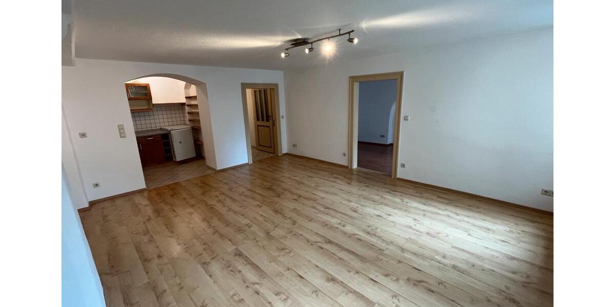 Etagenwohnung Pirna - 2 Zimmer, 52 m&sup2;, 593&euro; | Angebot:26609213