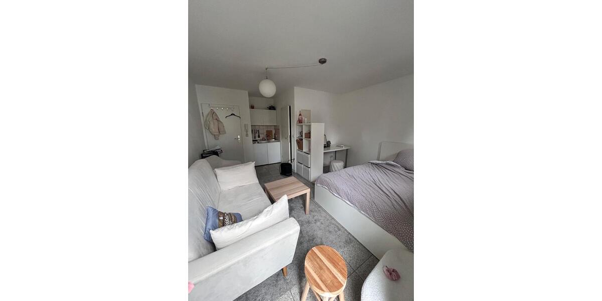 Etagenwohnung Pforzheim - 1 Zimmer, 21 m&sup2;, 400&euro; | Angebot:26610110