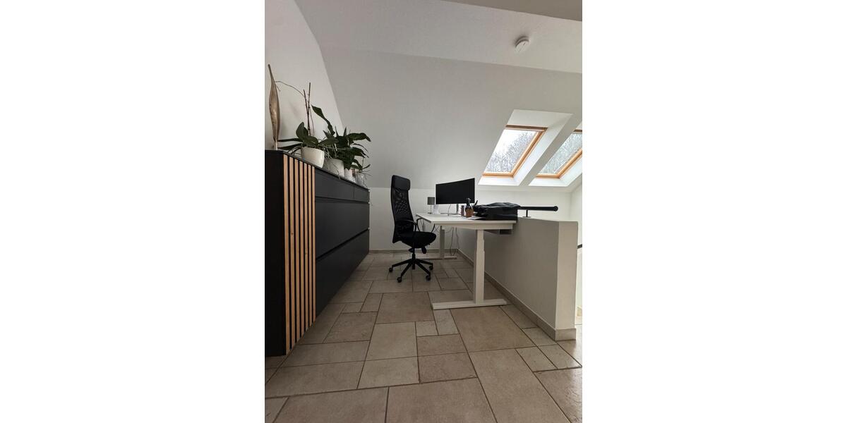 Einfamilienhaus Wissen - 6 Zimmer, 260 m&sup2;, 3.700&euro; | Angebot:26424936