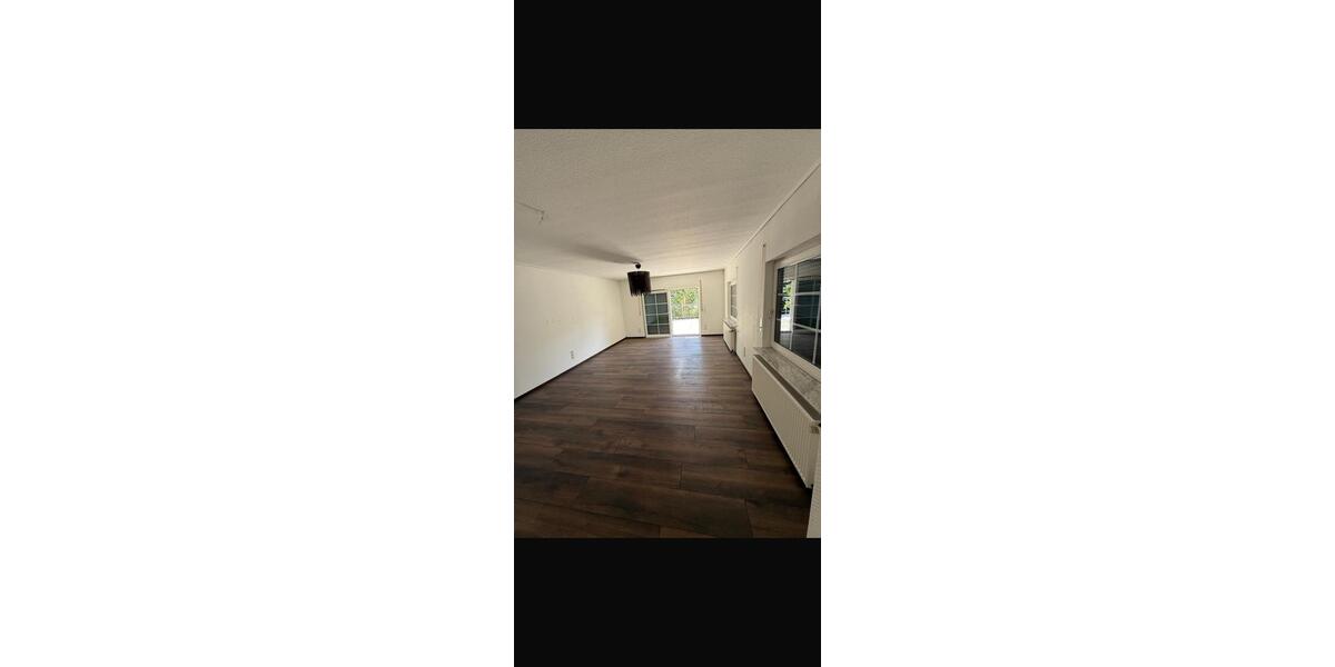 Etagenwohnung Einbeck - 3 Zimmer, 105 m&sup2;, 800&euro; | Angebot:26338140