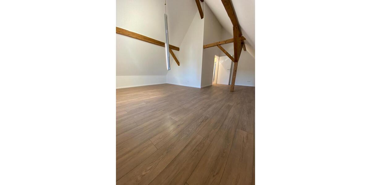 Maisonettenwohnung Renchen - 6 Zimmer, 154 m&sup2;, 1.600&euro; | Angebot:25833353