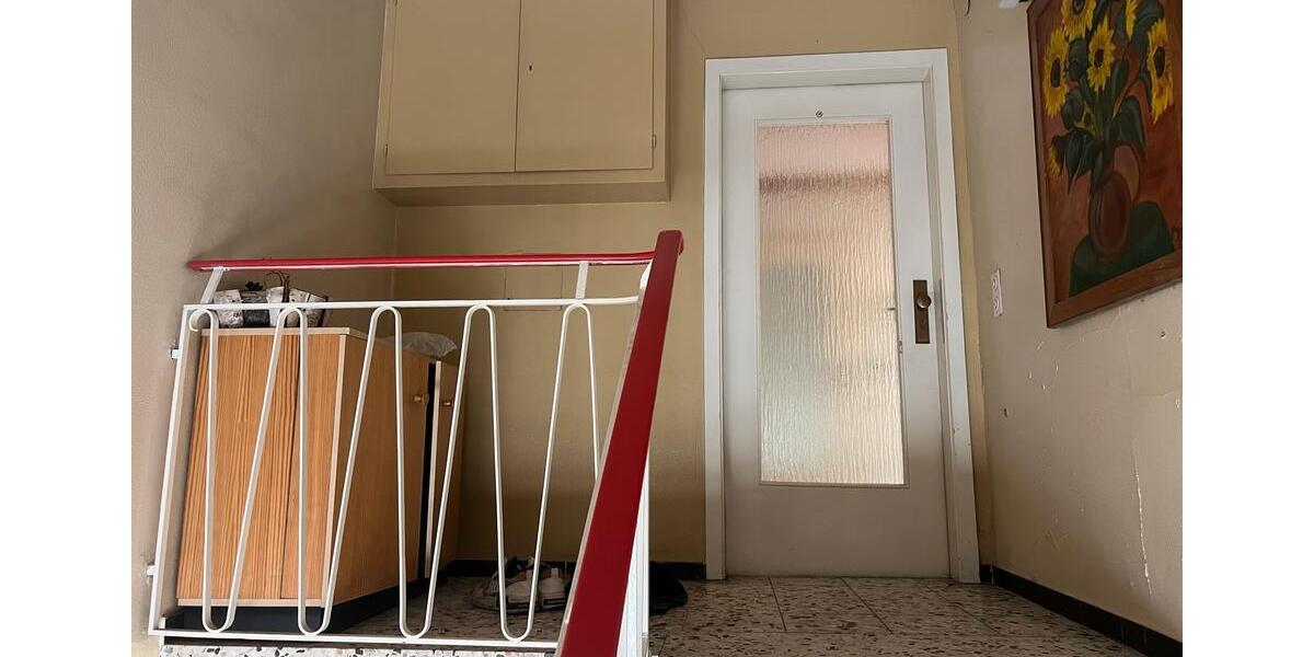 Eine 4 Zimmer Wohnung zu vermieten 4 zimmer