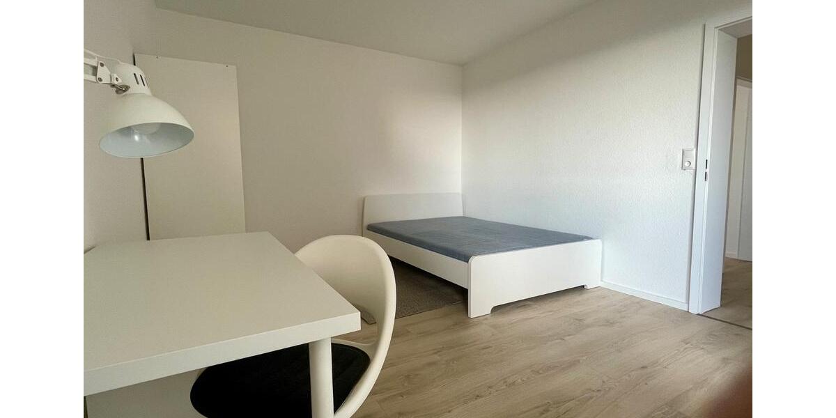 Wohnen auf Zeit Frankfurt am Main Unterliederbach - 5 Zimmer, 18 m&sup2;, 610&euro; | Angebot:26691542