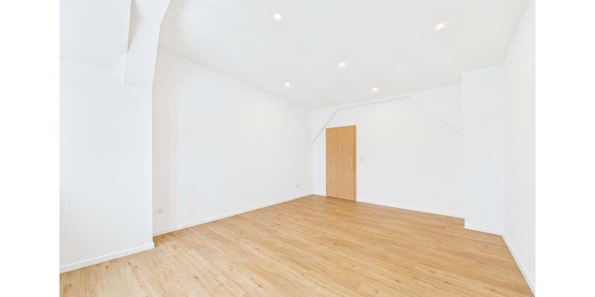 Etagenwohnung Magdeburg - 2 Zimmer, 61 m&sup2;, 580&euro; | Angebot:26299834