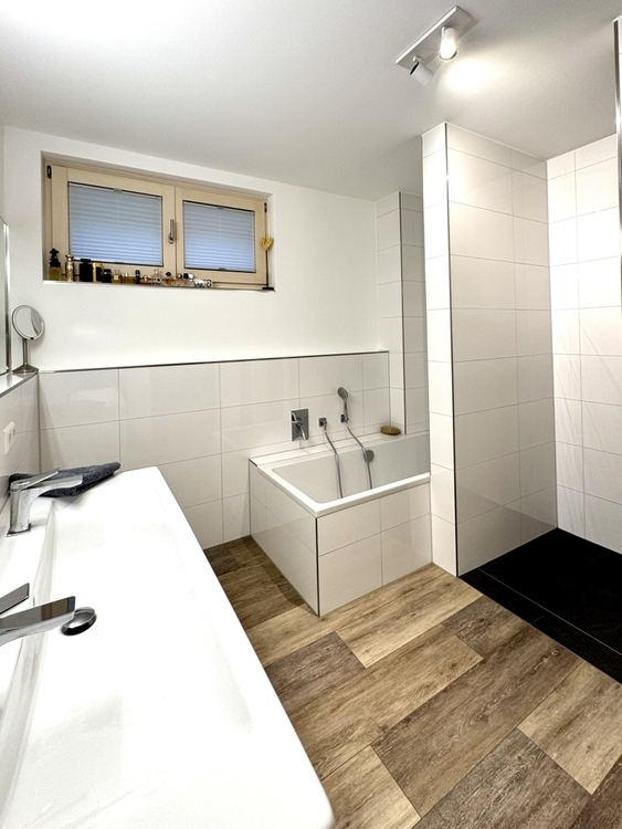 Wohnen am Michelsberg – exklusive Erdgeschosswohnung mit Terrasse 2.5 zimmer
