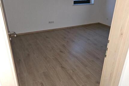 Wohnung Wallerstein - 4.5 Zimmer, 120 m&sup2;, 1.450&euro; | Angebot:24818502