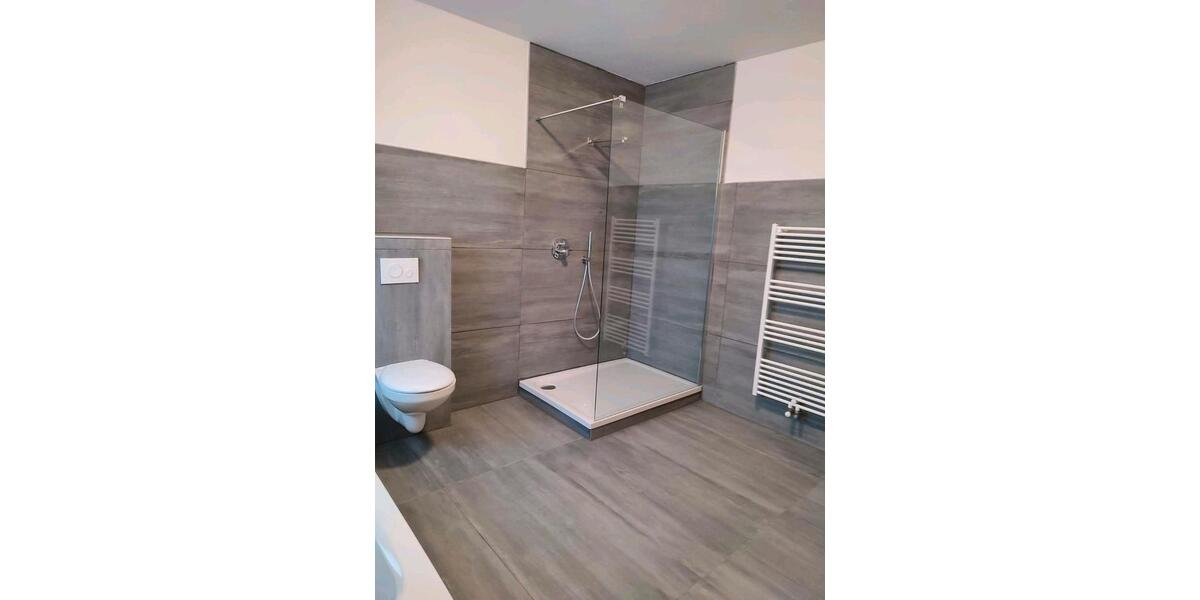 Doppelhaushälfte Bergen - 6 Zimmer, 154 m&sup2;, 1.400&euro; | Angebot:26563415