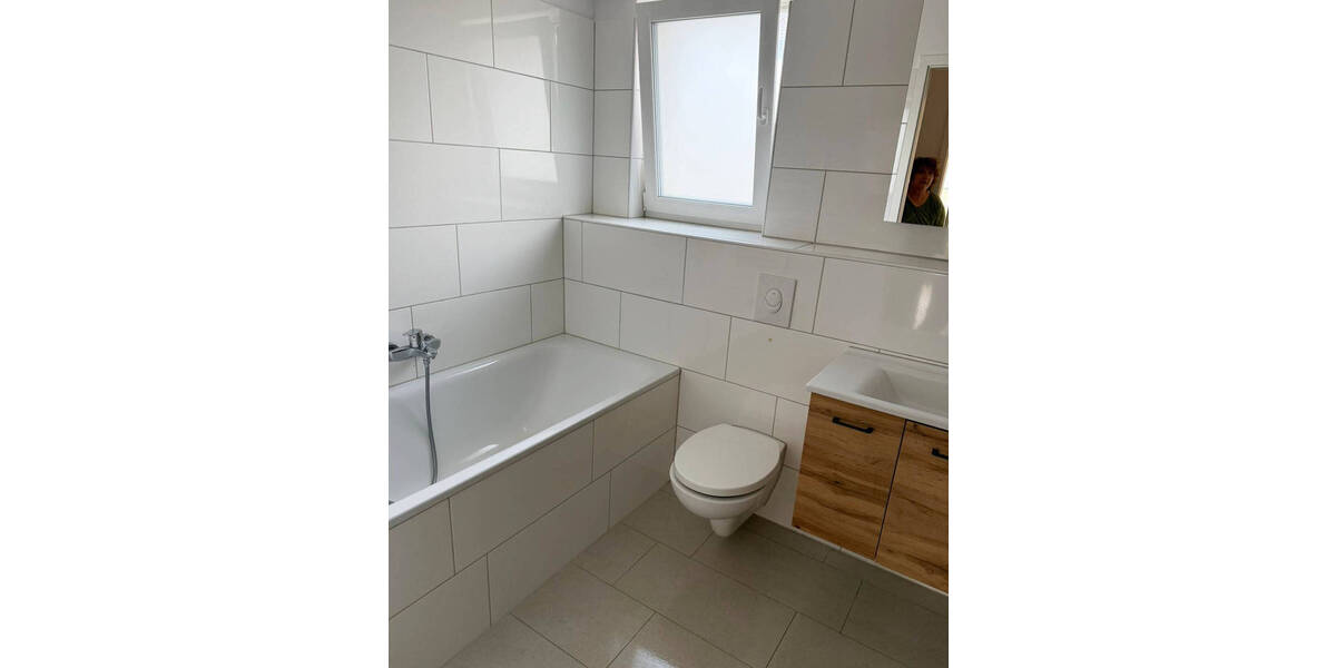 Etagenwohnung Emmerich am Rhein Borghees - 4 Zimmer, 100 m&sup2;, 1.090&euro; | Angebot:25996129